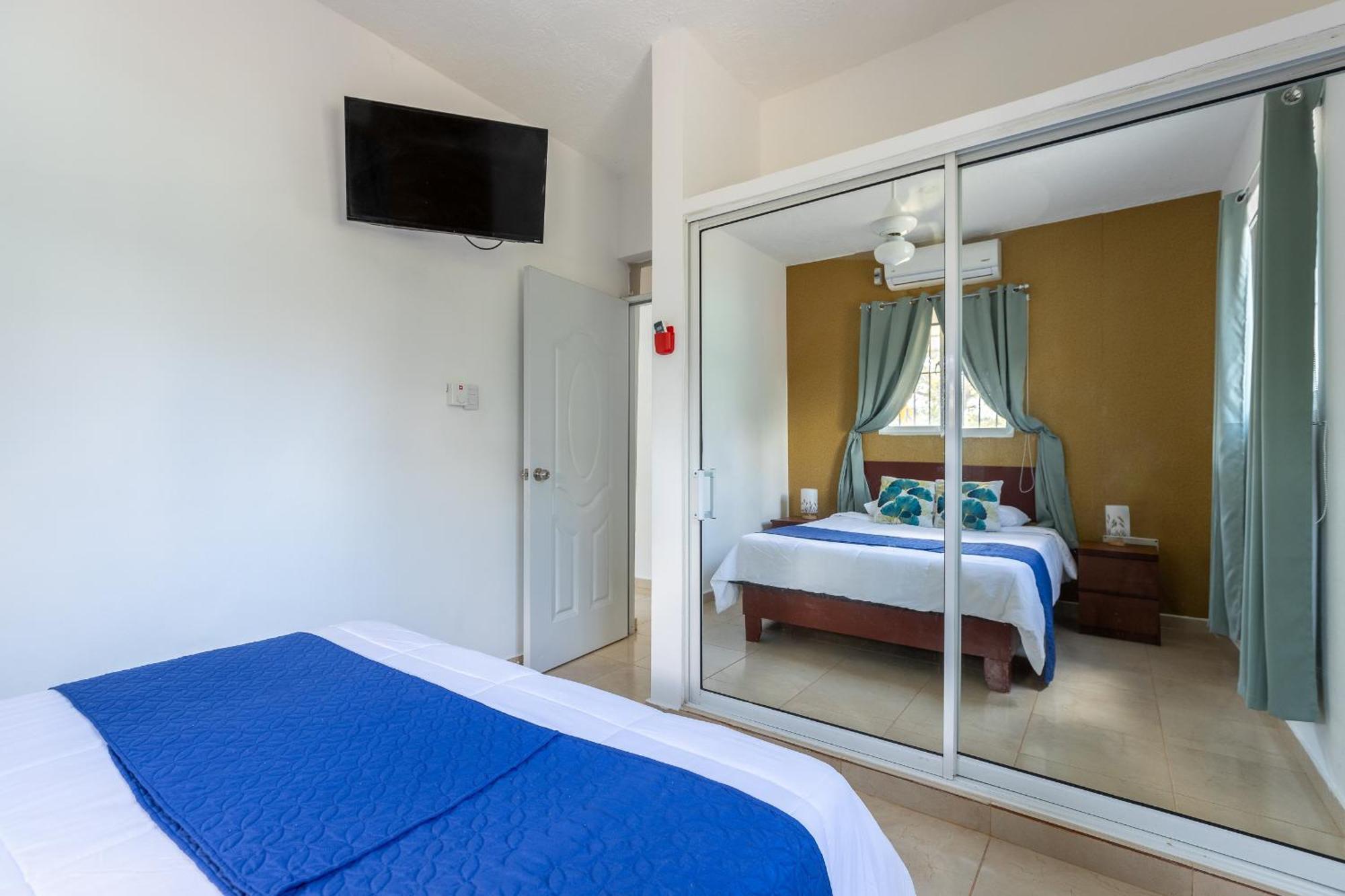 Edma Apartahotel Samana Экстерьер фото
